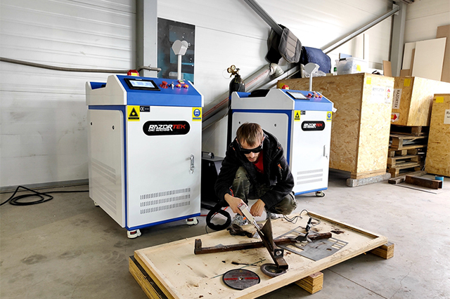 Razortek laser welder in Tajikistan