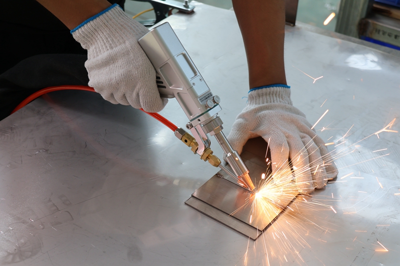 Guide you to understand handheld laser welding technology